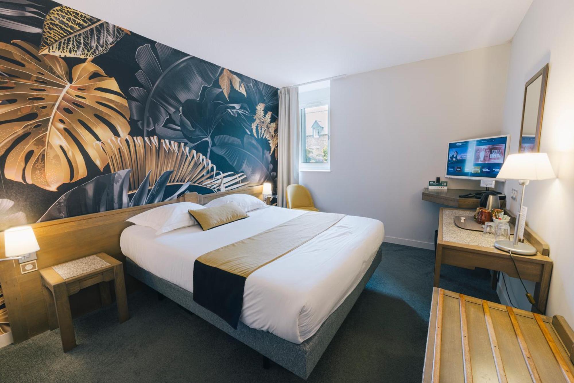 Logis La Grassinais Hotel 3*